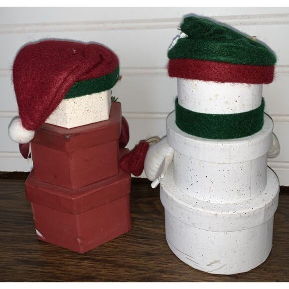 Mini Box Figure Santa & Snowman Gift Boxes Christmas Decor Lights Wreath Broom - Picture 3 of 5